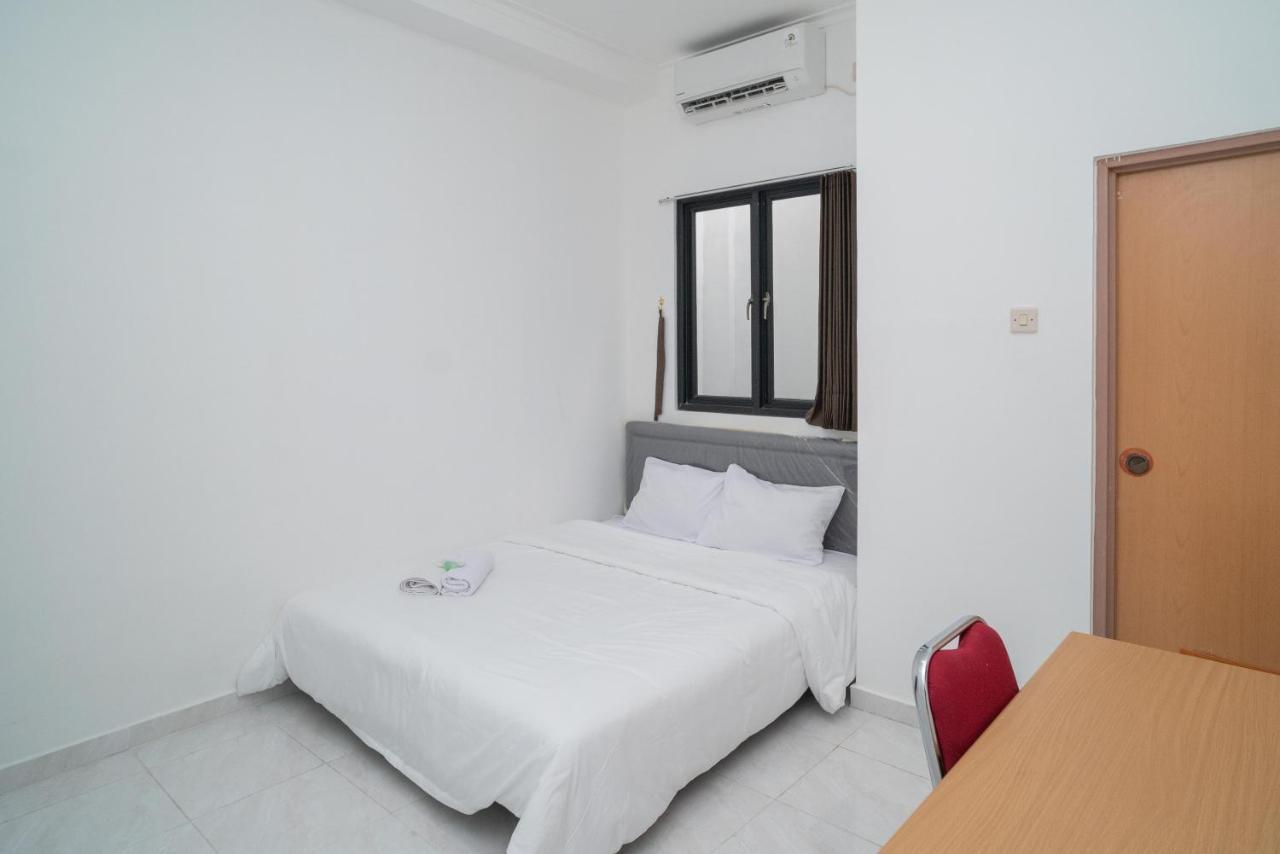 Mahagoni House Syariah Redpartner Hotel
