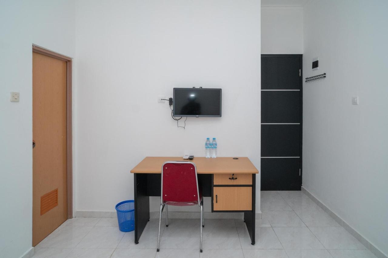 Hotel Mahagoni House Syariah Redpartner Bogor